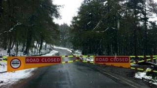 Snow gates closed at A939