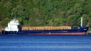 Fri Ocean cargo ship aground off Mull