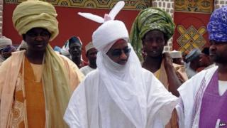 Emir of Kano (centre, in white)