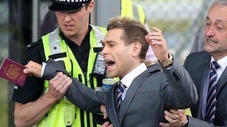 Simon Brodkin