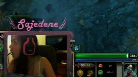 Robbery Gamer's Home Armed Bbc Newsbeat At Is Streamed Live Online q354ARjL