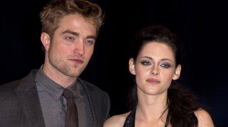 Robert Pattinson and Kristen Stewart