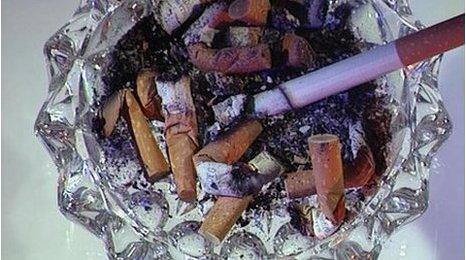 Ash tray