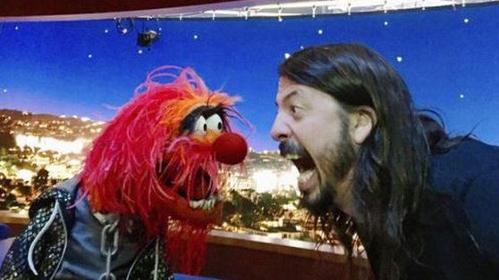 Dave Grohl has a drumoff with Animal from The Muppets