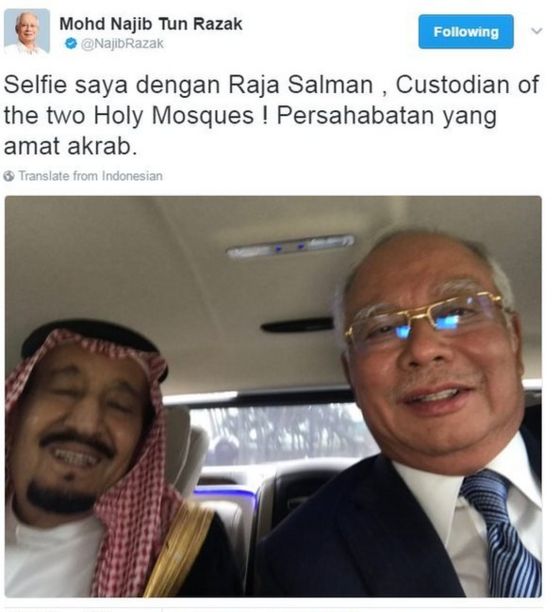 Selfie Najib Razak bersama Raja Salman (BBC)