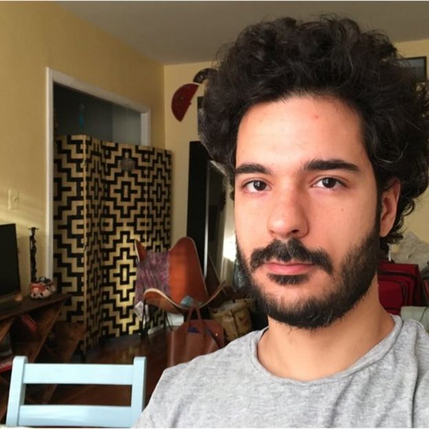 'Quando contei para minha mãe, a primeira reação dela foi perguntar se eu estava cabeludo e barbudo naquele dia'