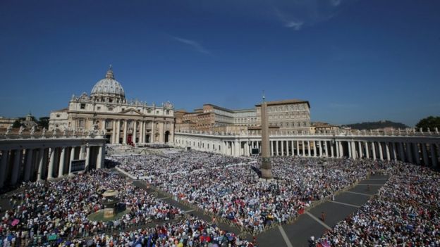 Tens of thousands attended the canonisation
