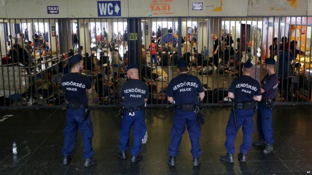 Hungarian police guard entrance to Keleti in Budapest on 2 September 2015