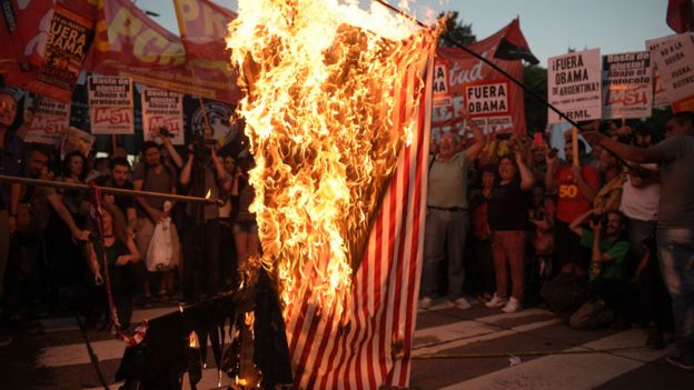 Protesta contra EEUU en Argentina