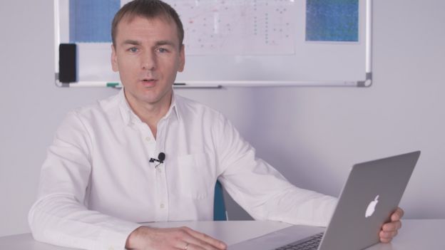 Oleksii Yasnskiy, a researcher at ISSP