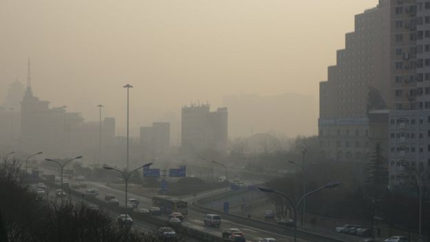 雾霾笼罩下的北京