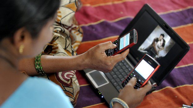 இந்தியா, இணைய பயன்பாட்டையும் டிஜிட்டல் பண பரிவர்த்தனைகளையும் நோக்கி செல்வதால் இது அமெரிக்க மற்றும் சர்வதேச நிறுவனங்களுக்கு அதிக வாய்ப்பை வழங்கும்.