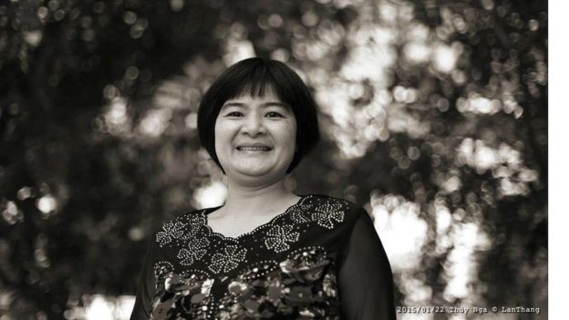 Nhà hoạt động Trần Thị Nga, người mẹ có hai con nhỏ, vừa bị bắt ở Hà Nam.