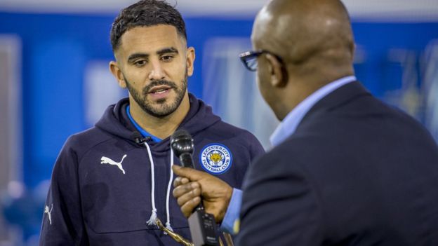Mahrez akiwa na mwanahabari wa BBC Peter Okweoche