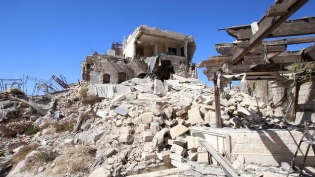 Edificios destruidos en la zona de Alepo controlada por el gobierno.