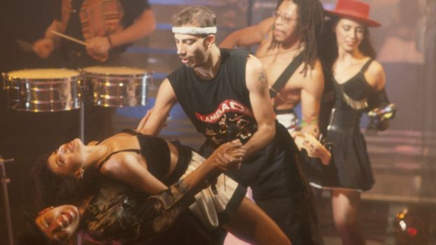 Bailarines de lambada