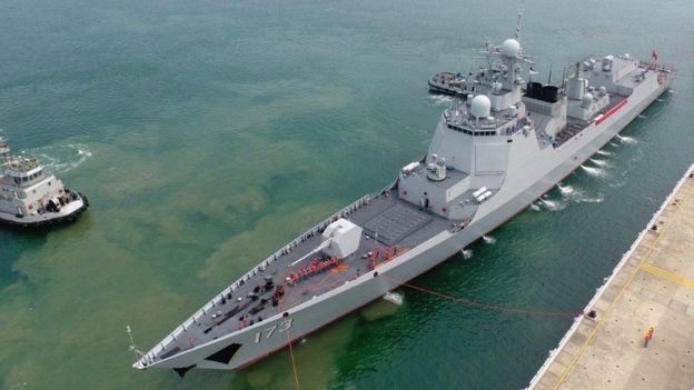 http://ichef.bbci.co.uk/news/624/cpsprodpb/12E0F/production/_94972377_changsha_chinese_navy7_tppfn0a001.jpg