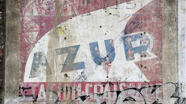 The Dying Art Of French Adverts Painted On Walls Dubinion