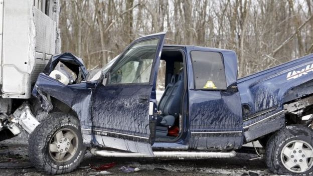 A car at the crash scene (13 February 2016)