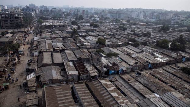 Duaripara slum in Dhaka