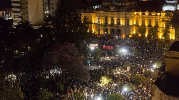 In this 25 August, 2015 file photo, demonstrators gather outside the government house claiming fraud in the election for governor of Tucuman