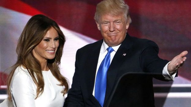 Trump na mkewe wa sasa Melania wakati wa kongamano la chama cha Republican mjini Cleveland Julai
