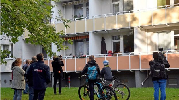 Chemnitz police raid, 9 Oct 16
