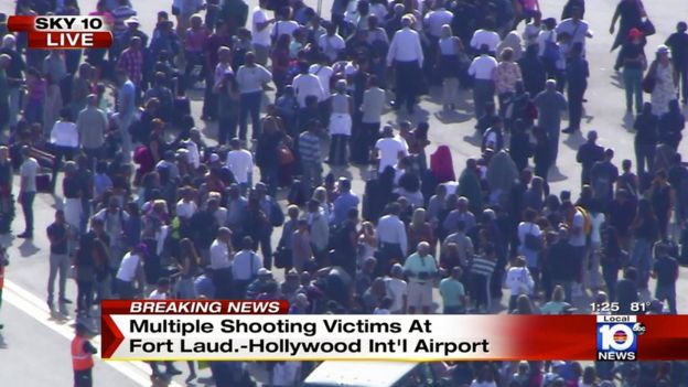 Evacuados en el aeropuerto