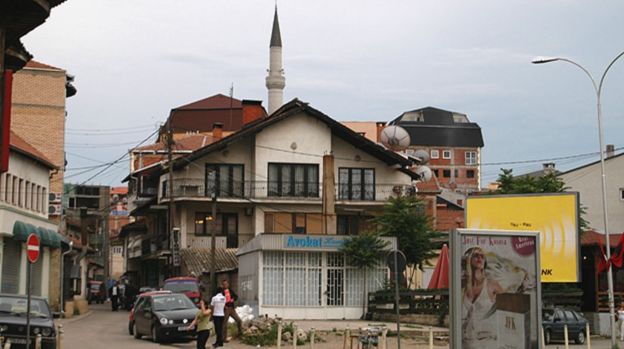 Đường phố Kosovo