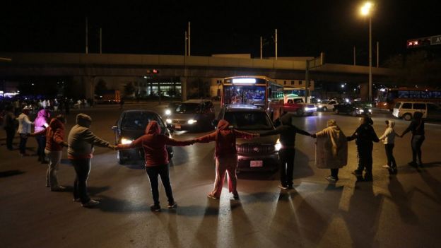 Scene outside Topo Chico prison. 11 Feb 2016