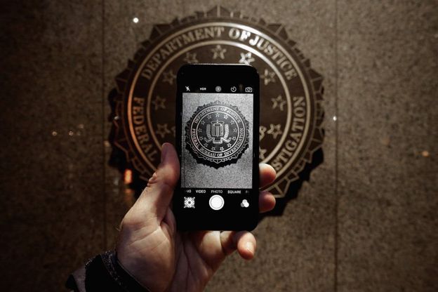 FBI smartphone