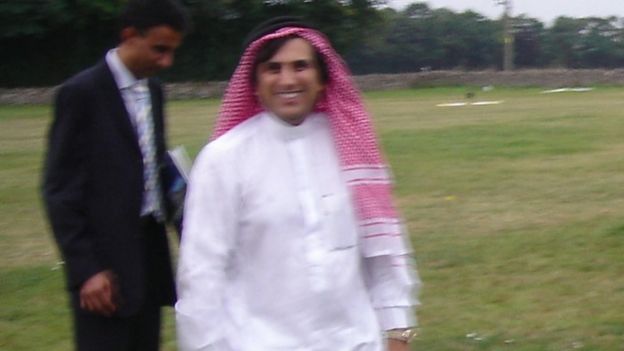 Mazher Mahmood dressed as the Fake Sheikh