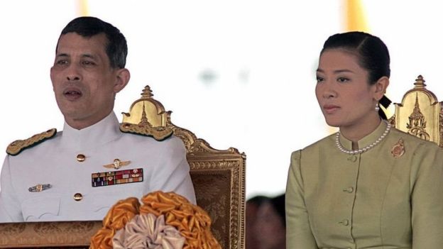 Vajiralongkorn ana mtoto mmoja wa kiume aliyempata na mke wake wa zamani Srirasmi