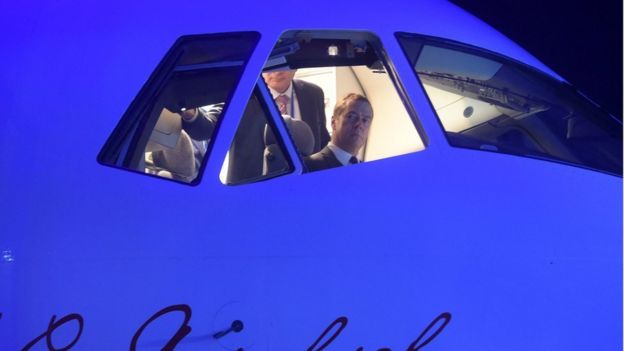 El presidente ruso Dimitri Medvedev dijo que el MC-21 será