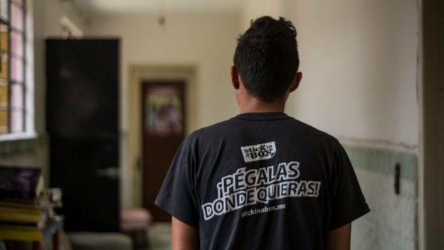 Williams, adolescente de Honduras refugiado en México