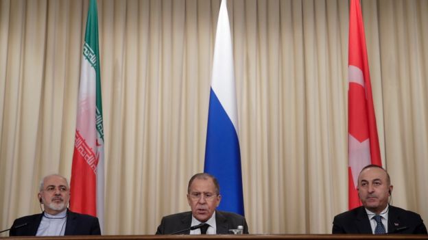 İran Dışişleri Bakanı Muhammed Cevad Zarif, Rusya Dışişleri Bakanı Sergey Lavrov ve Dışişleri Bakanı Mevlüt Çavuşoğlu