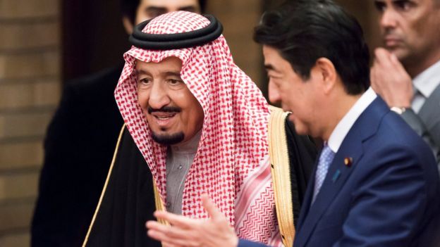 رئيس الوزراء الياباني يستقبل العاهل السعودي