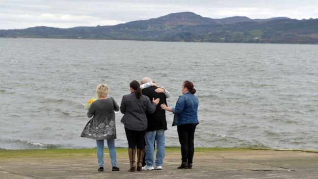 People coming to pay their respects