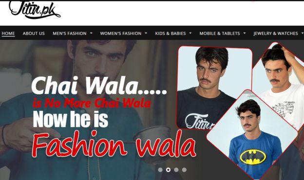 Una captura de pantalla del website Fitin.pk muestra a Arshad Khan como modelo de la tienda de ropa en línea.