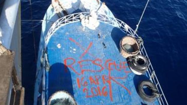 Migrant crisis: 'My wife and my baby drowned in front of me' - BBC 2 The boat the migrants were travelling in