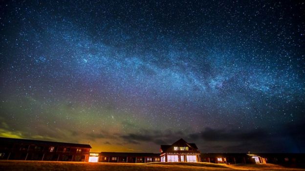 Почему надо ехать в Исландию, чтобы увидеть Млечный путь - Фото