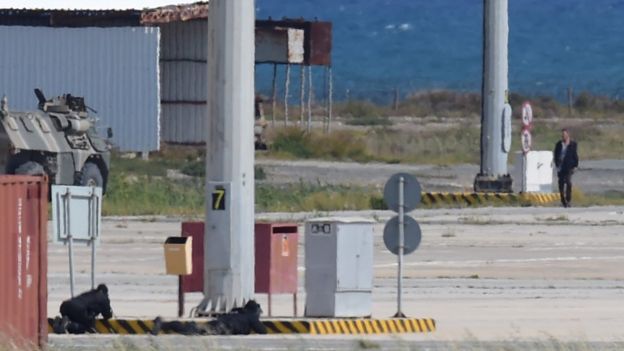 A man (R) believed to be the hijacker of the EgyptAir Airbus A-320