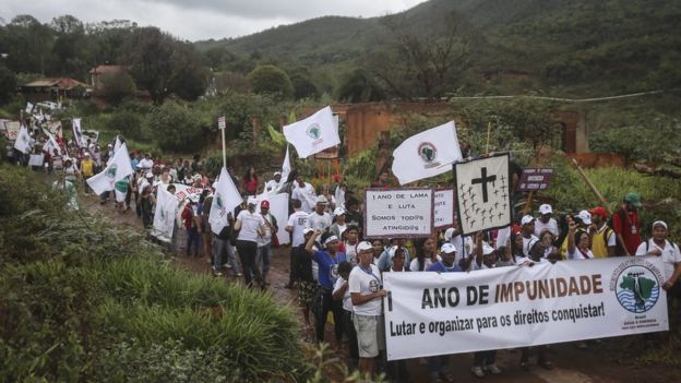 Protesta contra Samarco