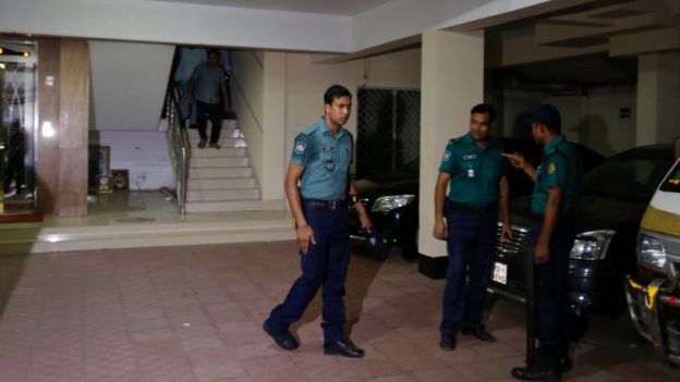 Bangladeshi police at Mr Mannan's building on 25 April 2016