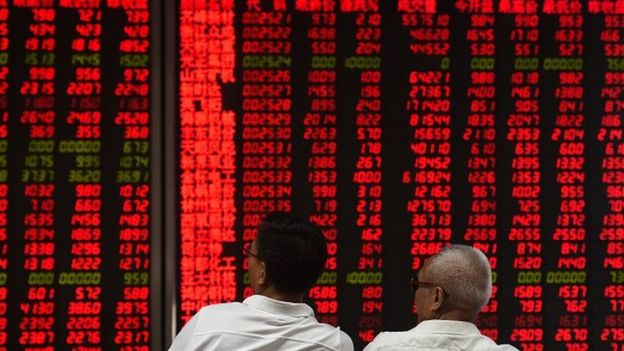 Chinese investors monitor share prices