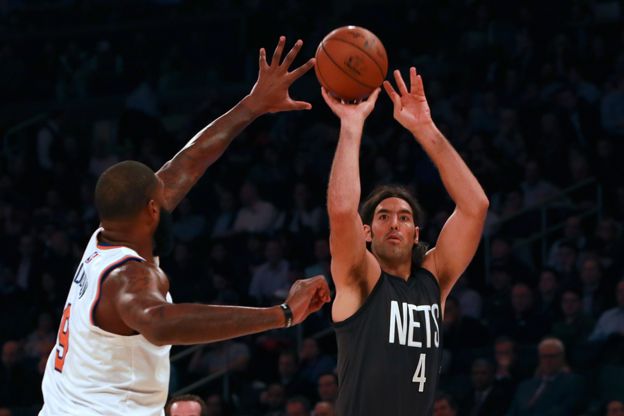 Luis Scola