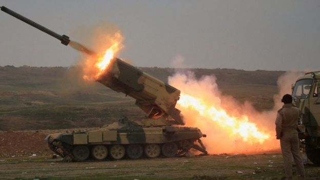 القوات العراقية تقصف مواقع تنظيم الدولة