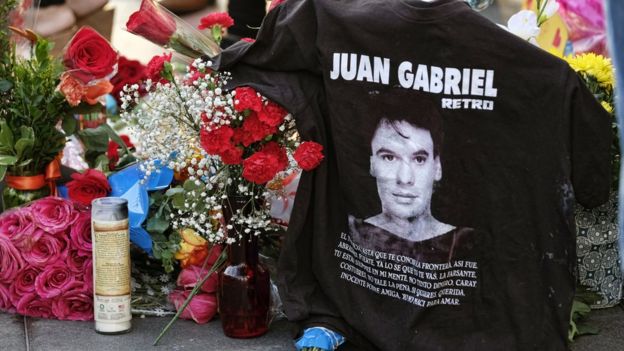 Homenaje a Juan Gabriel en Hollywood