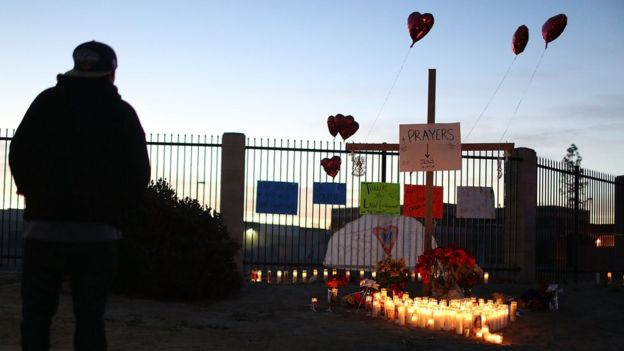 Memorial near scene of shooting in San Bernardino. 4 Dec 2015