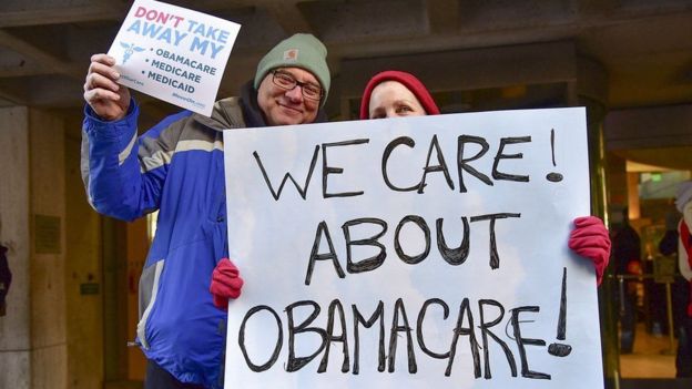 Manifestantes pedem permanência do Obamacare